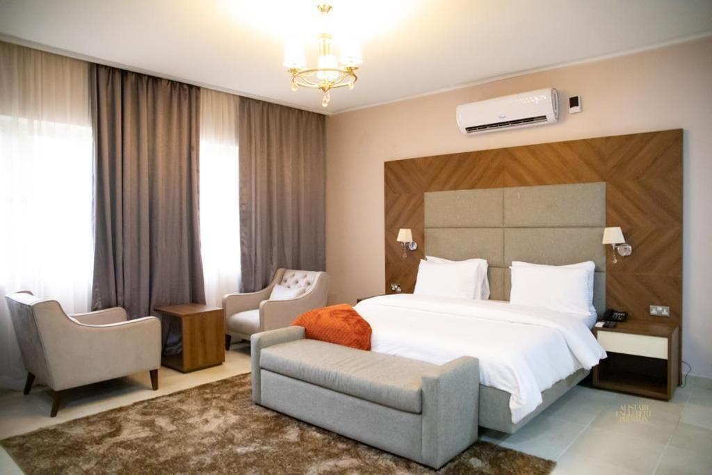 Metro Apartments Lagos Ngoại thất bức ảnh